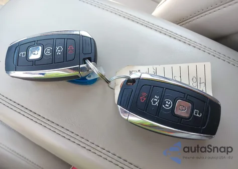 2017 Lincoln Mkc Reserve from USA, damaged, VIN 5LMCJ3D99HUL30897